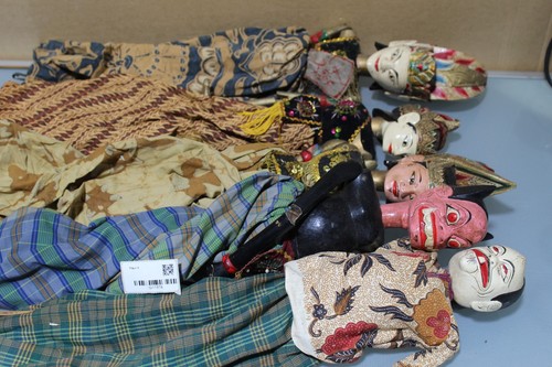 Alte indonesische figuren - 5x,